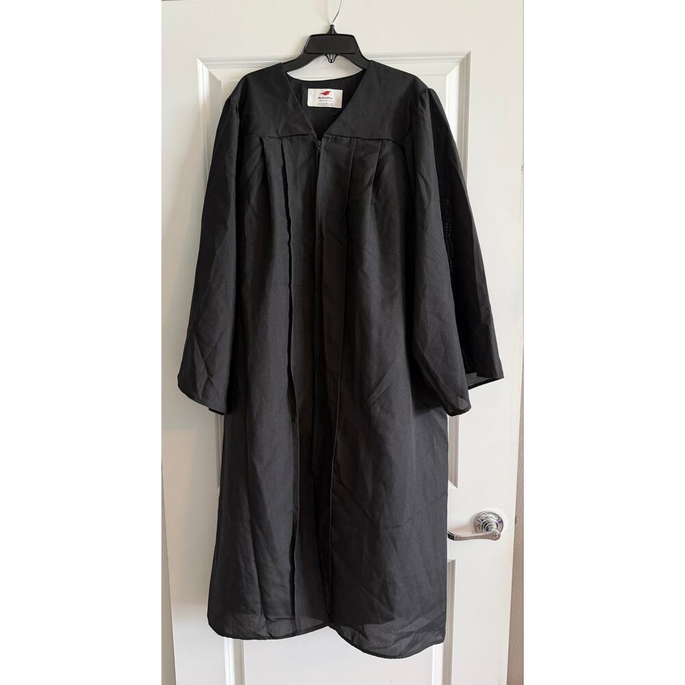 Black Graduation Gown My Grad Day 48” for height 5’3 - 5’5 excellent Condition